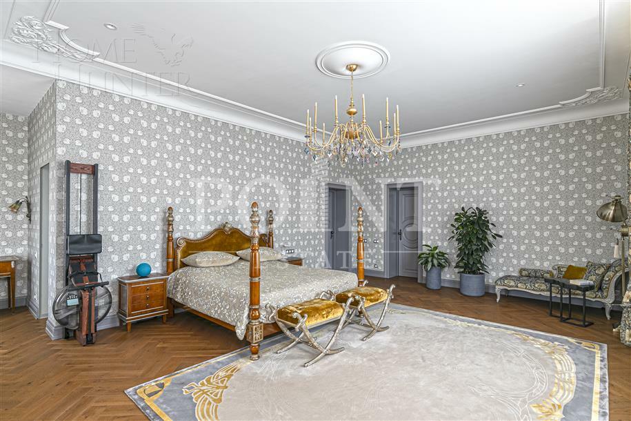 2-этажный коттедж 737 м² с отделкой