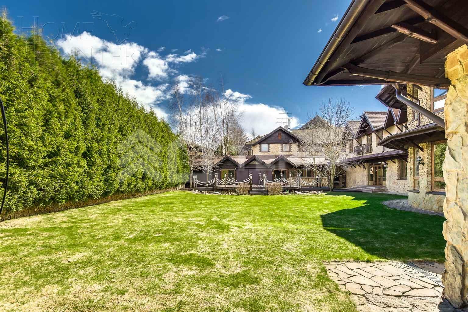 2-этажный коттедж 960 м² с отделкой