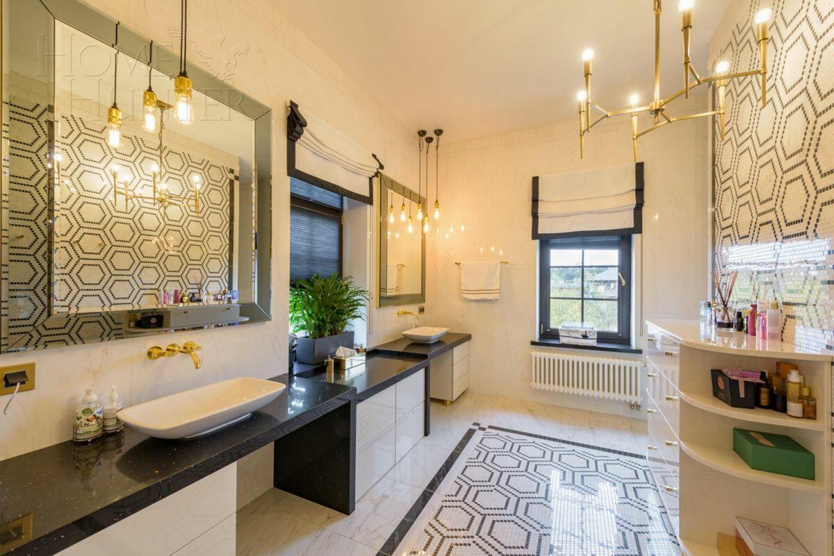 2-этажный коттедж 1 280 м² с отделкой