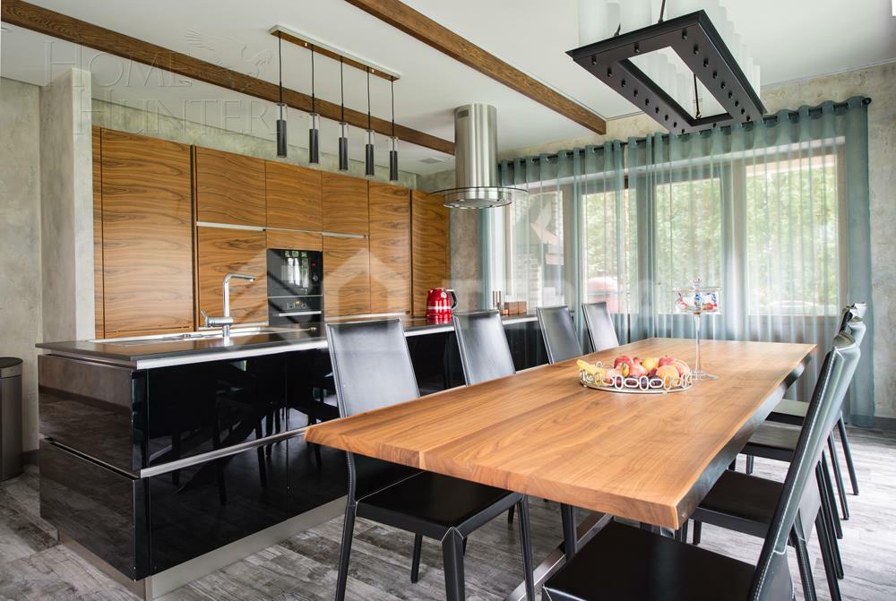 2-этажный коттедж 400 м² с отделкой