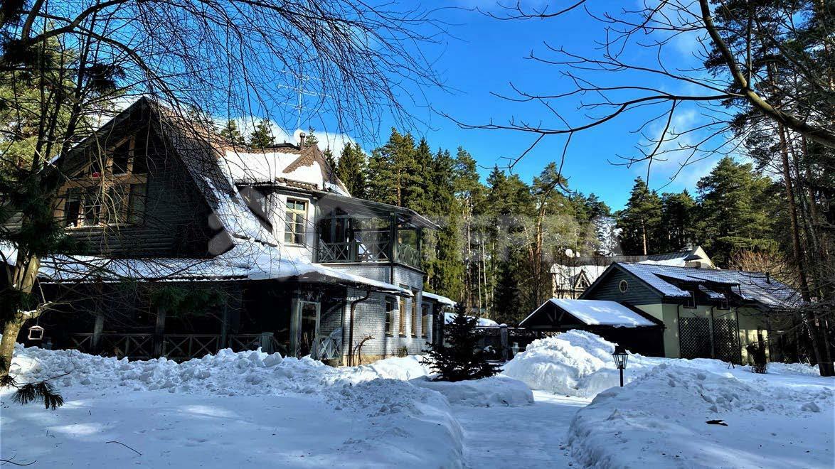 2-этажный коттедж 541 м² с отделкой