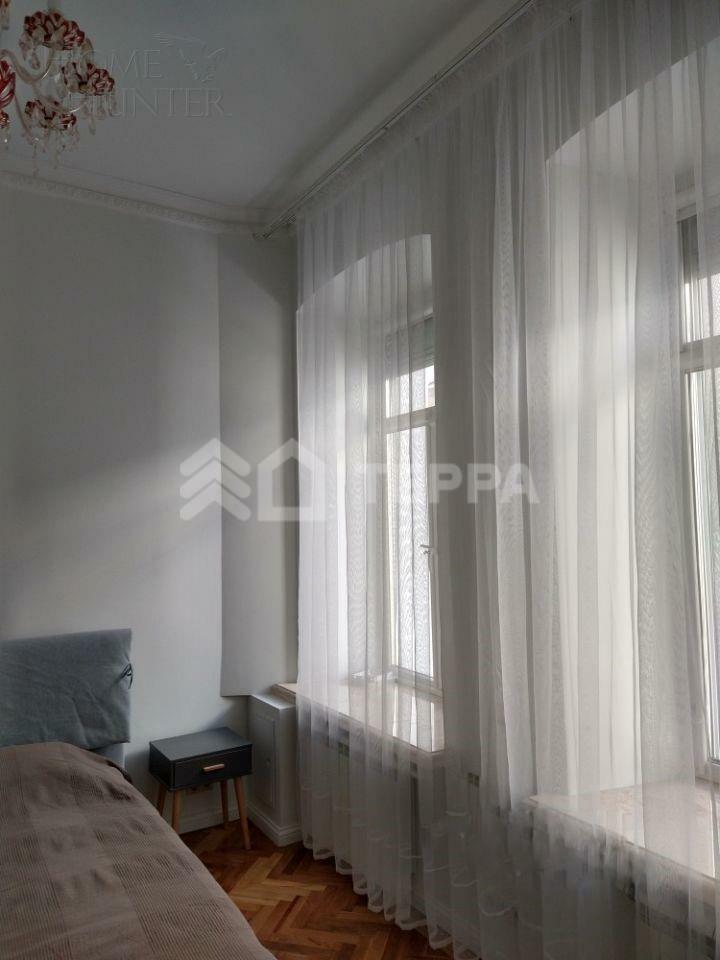 7-КОМН. КВАРТИРА С ОТДЕЛКОЙ 193.5 М² НА 3 ЭТАЖЕ