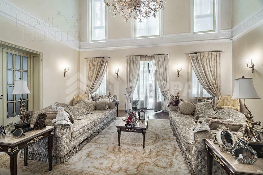 2-этажный коттедж 850 м² с отделкой