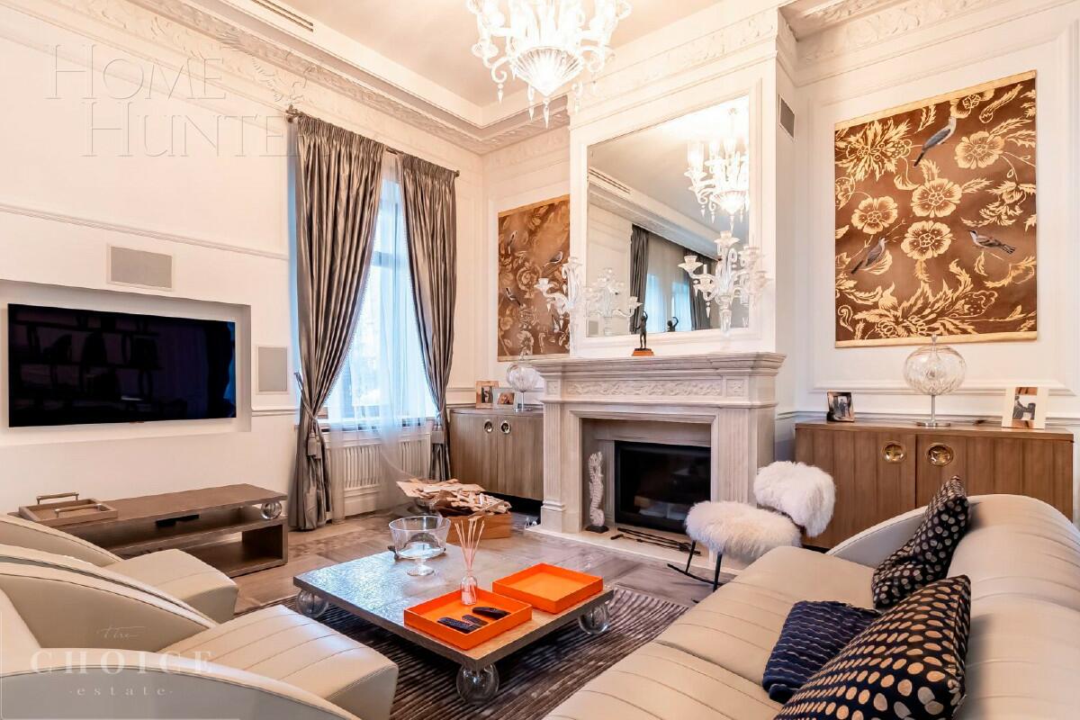 2-этажный коттедж 1 100 м² с отделкой