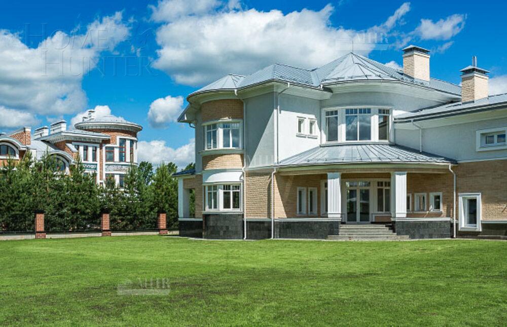 2-этажный коттедж 1 008 м² с отделкой