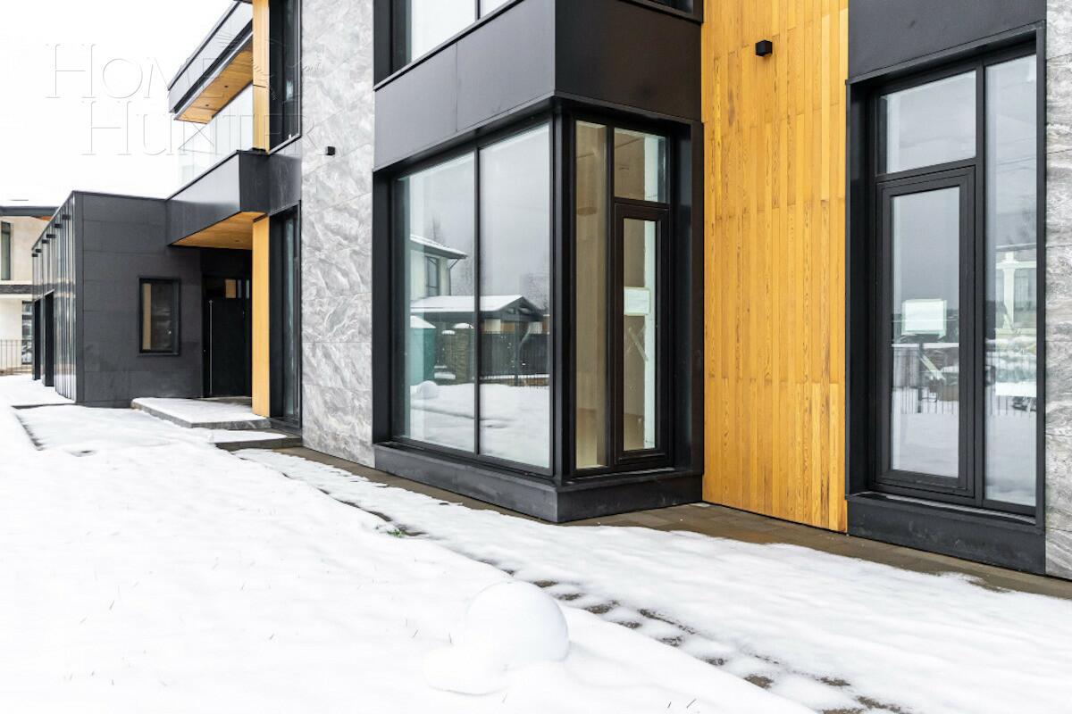 2-этажный коттедж 853.2 м² без отделки