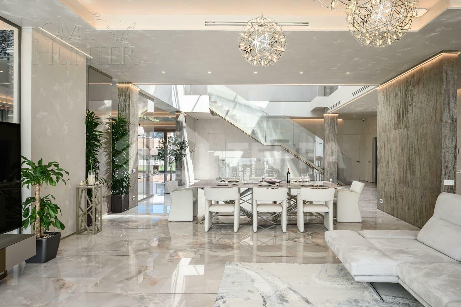 2-этажный коттедж 1 500 м² с отделкой