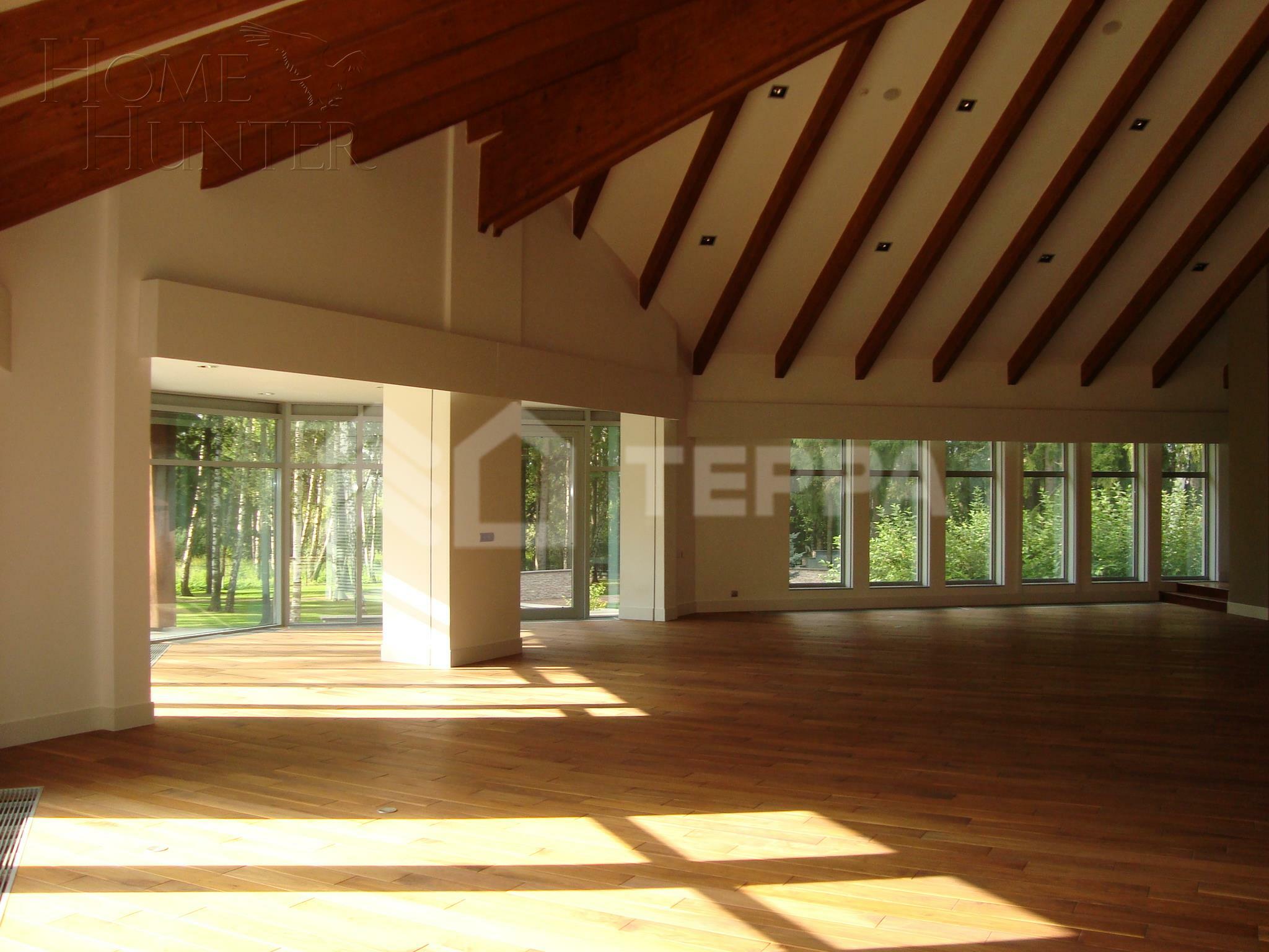 КОТТЕДЖ 1 500 м² с отделкой