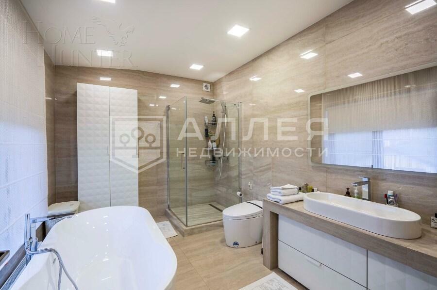 2-этажный коттедж 300 м² с отделкой