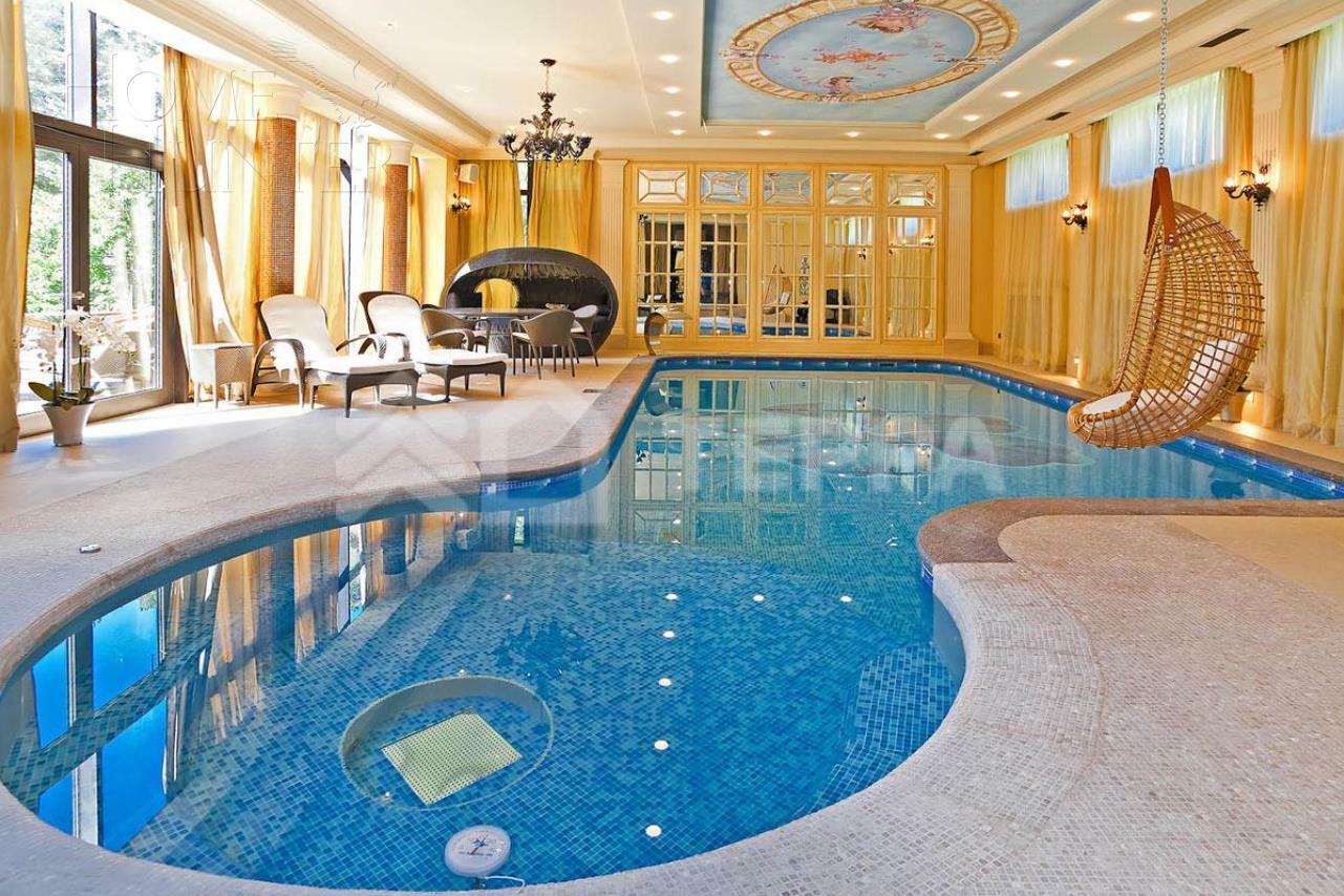 2-этажный коттедж 1 360 м² с отделкой