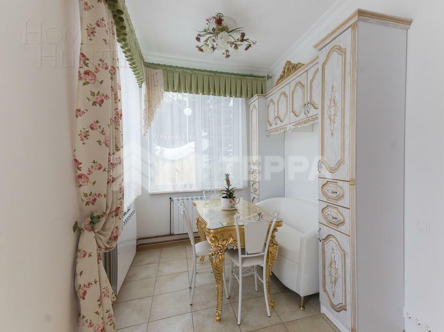 2-этажный коттедж 800 м² с отделкой