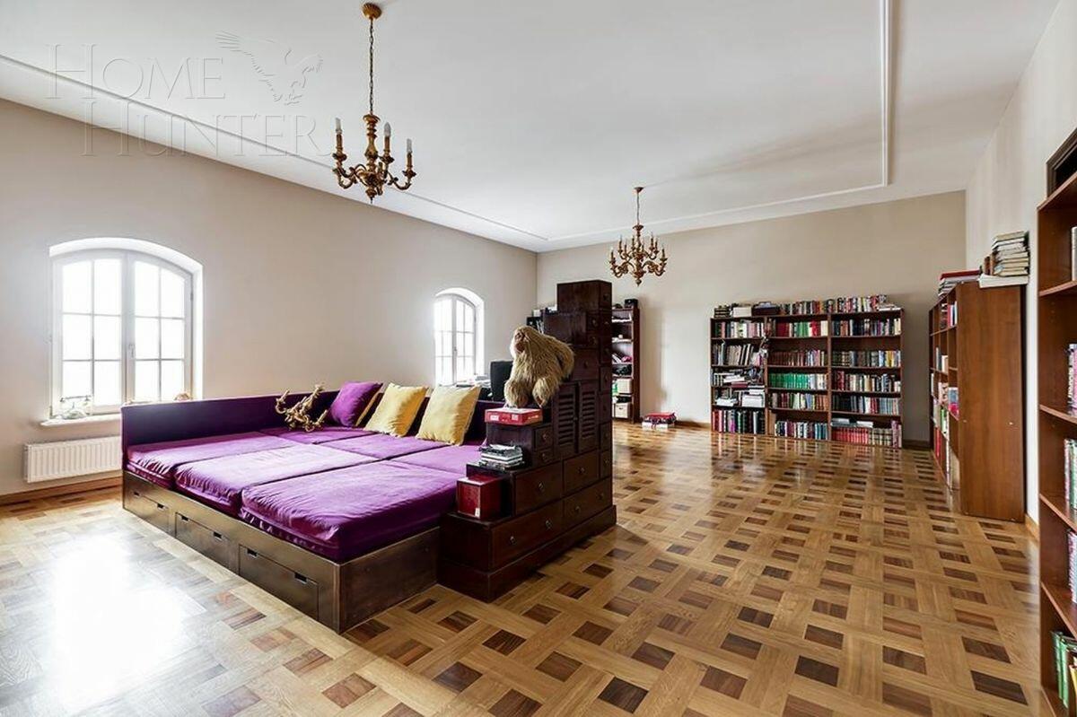 2-этажный коттедж 980 м² с отделкой