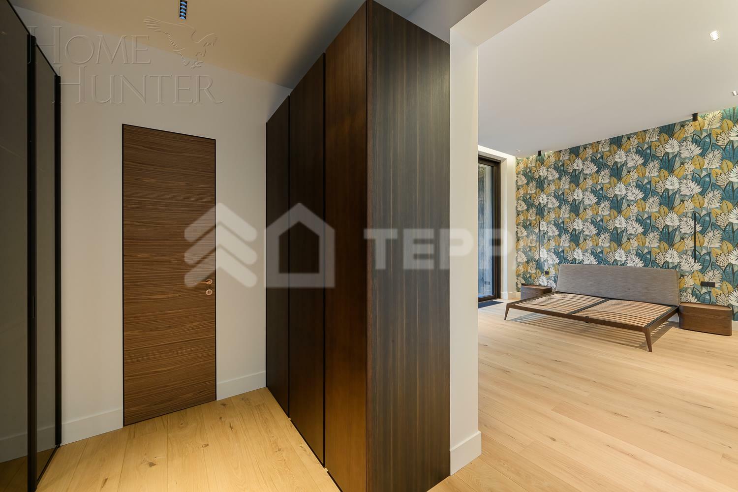 2-этажный коттедж 865 м² с отделкой