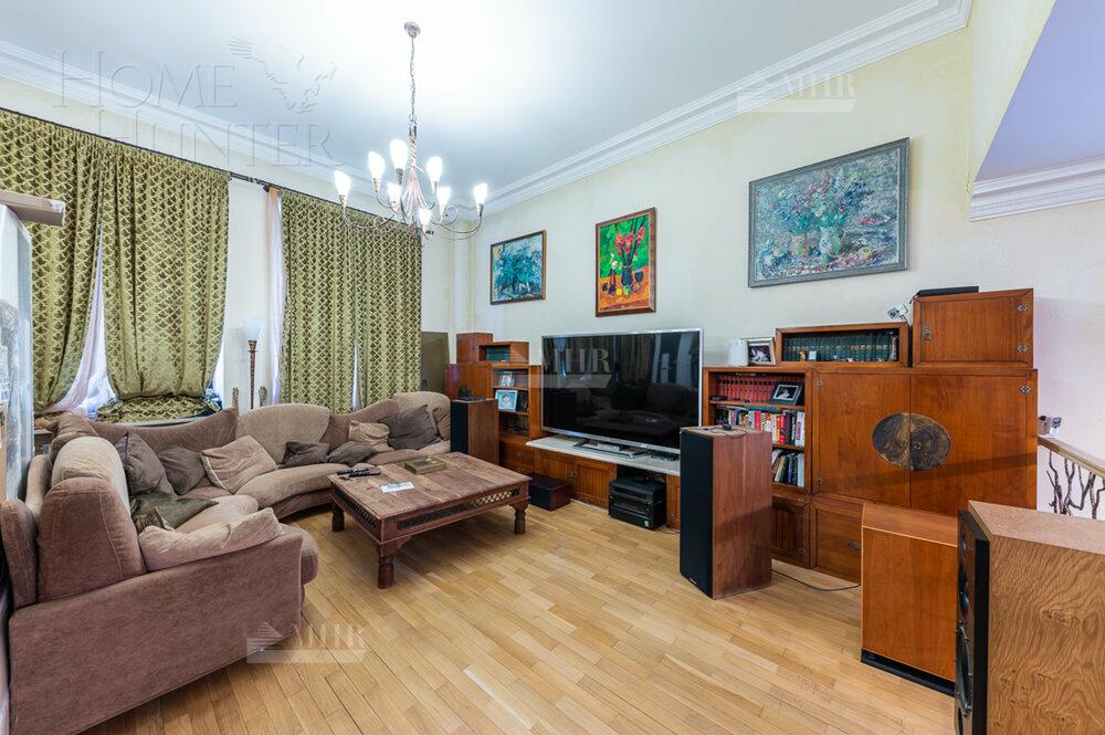 2-этажный коттедж 550 м² с отделкой