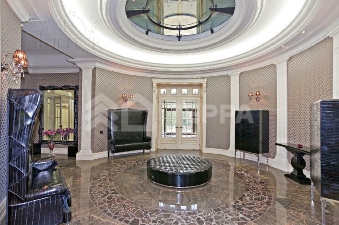 2-этажный коттедж 1 360 м² с отделкой