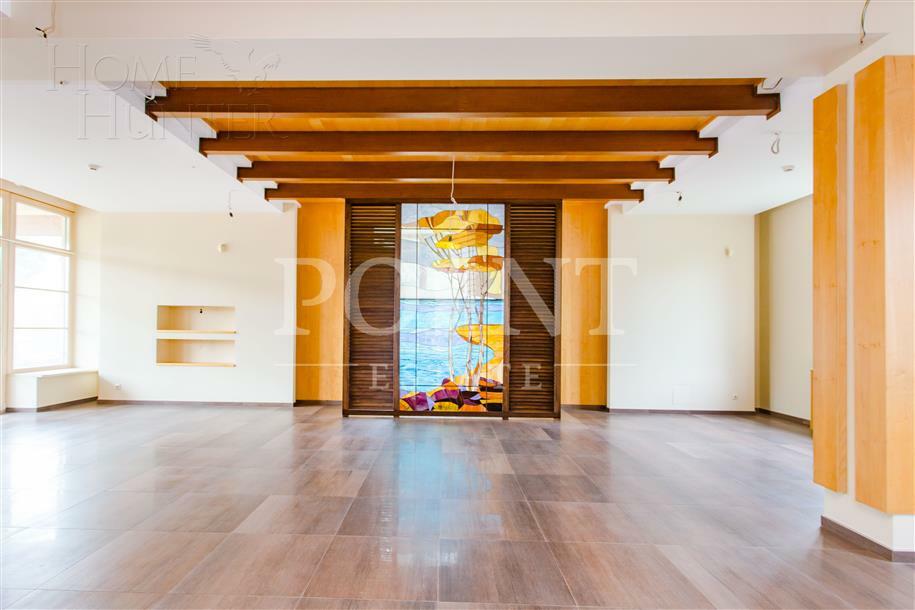 2-этажный коттедж 1 450 м² с отделкой