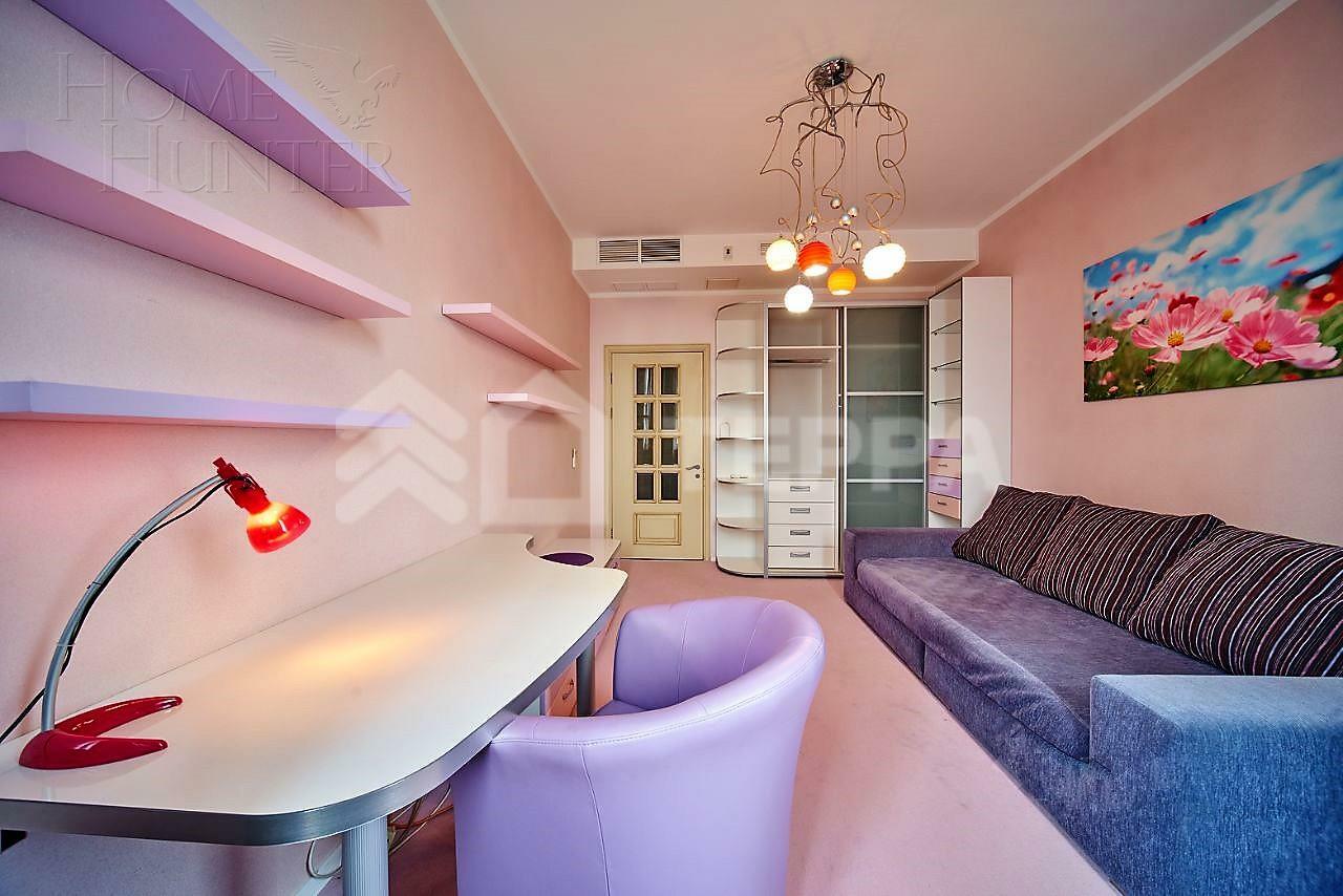 2-УРОВНЕВЫЙ ПЕНТХАУС С ОТДЕЛКОЙ 200 М² НА 25 ЭТАЖЕ