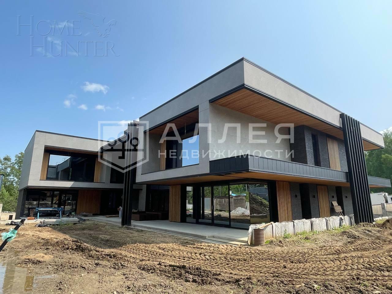 2-этажный коттедж 1 700 м² без отделки