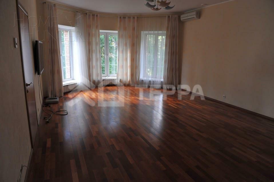 2-этажный коттедж 590 м² с отделкой