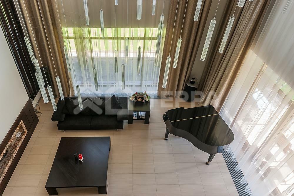 2-этажный коттедж 1 200 м² с отделкой