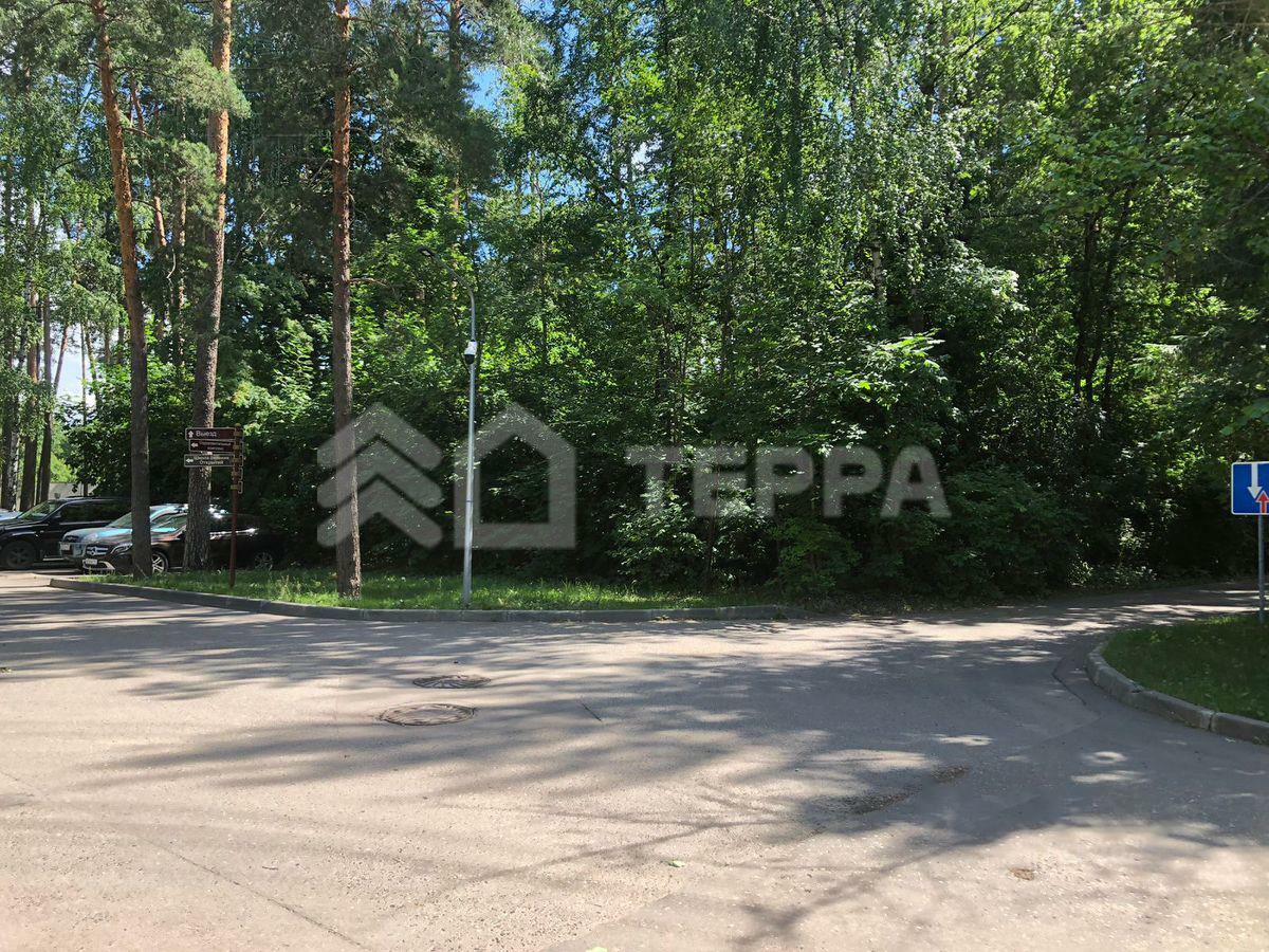 Участок 17.76 сот. в охраняемом поселке