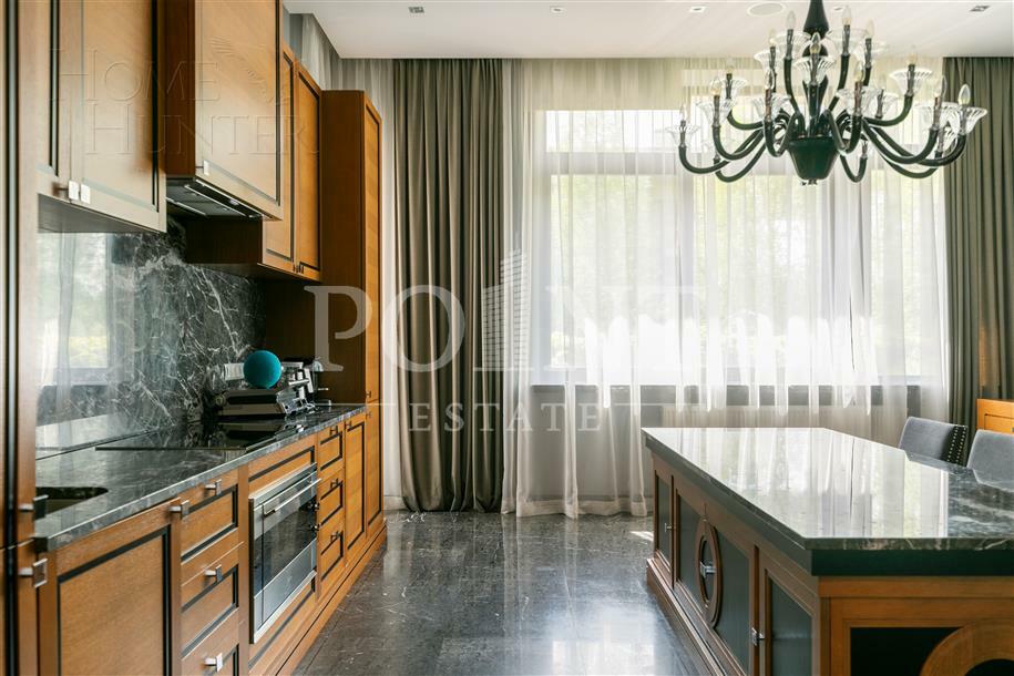 2-этажный коттедж 744.9 м² с отделкой