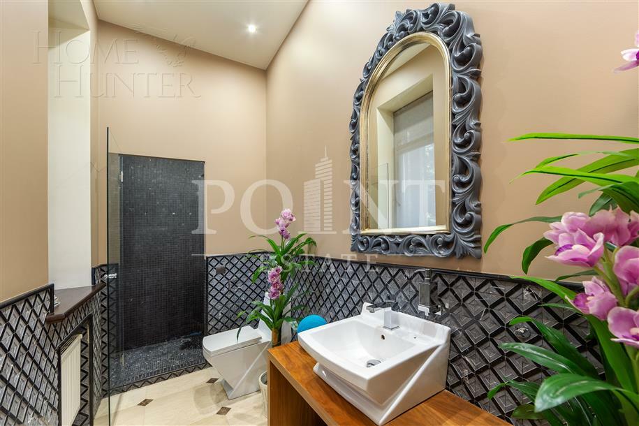 2-этажный коттедж 600 м² с отделкой