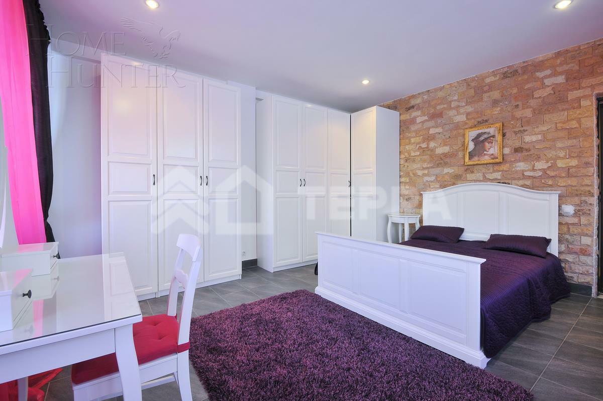 3-этажный коттедж 600 м² с отделкой