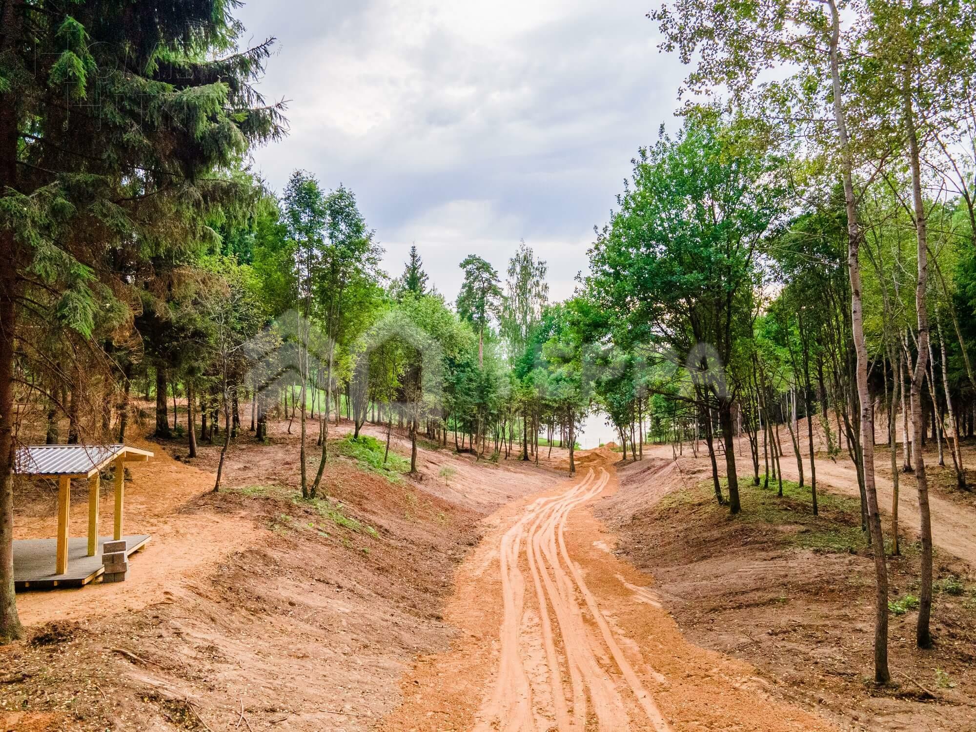 Участок 408 сот. в охраняемом поселке