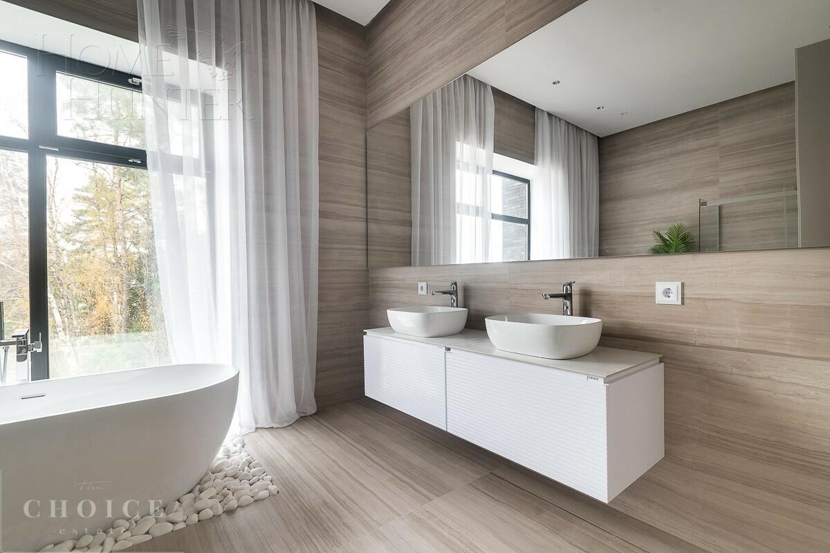 2-этажный коттедж 720 м² с отделкой