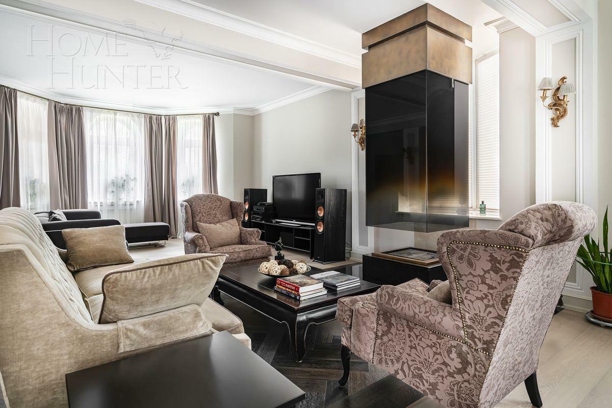 3-этажный коттедж 300 м² с отделкой