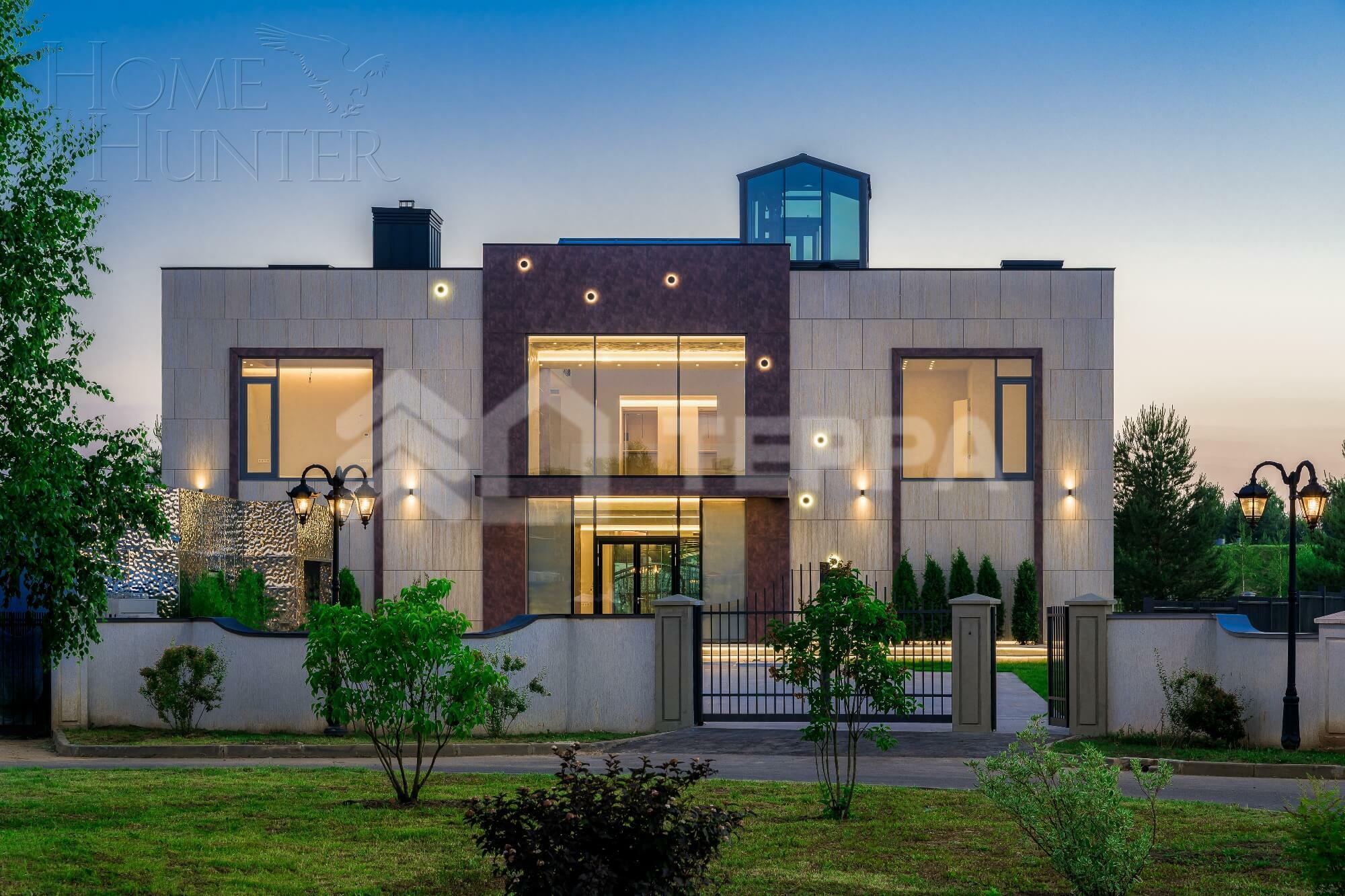 2-этажный коттедж 1 500 м² с отделкой