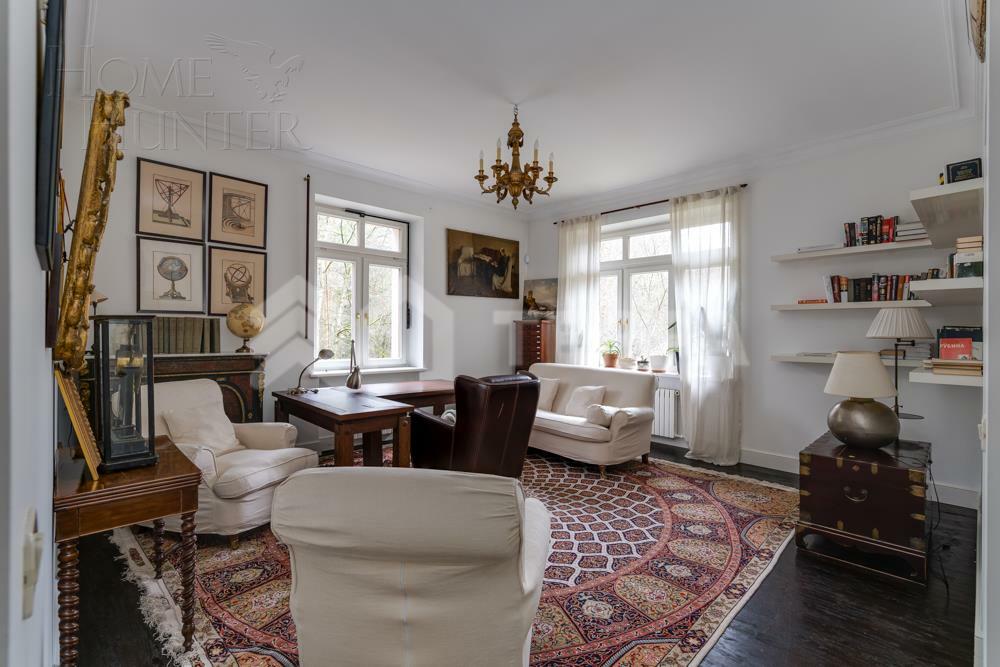 2-этажный коттедж 1 100 м² с отделкой