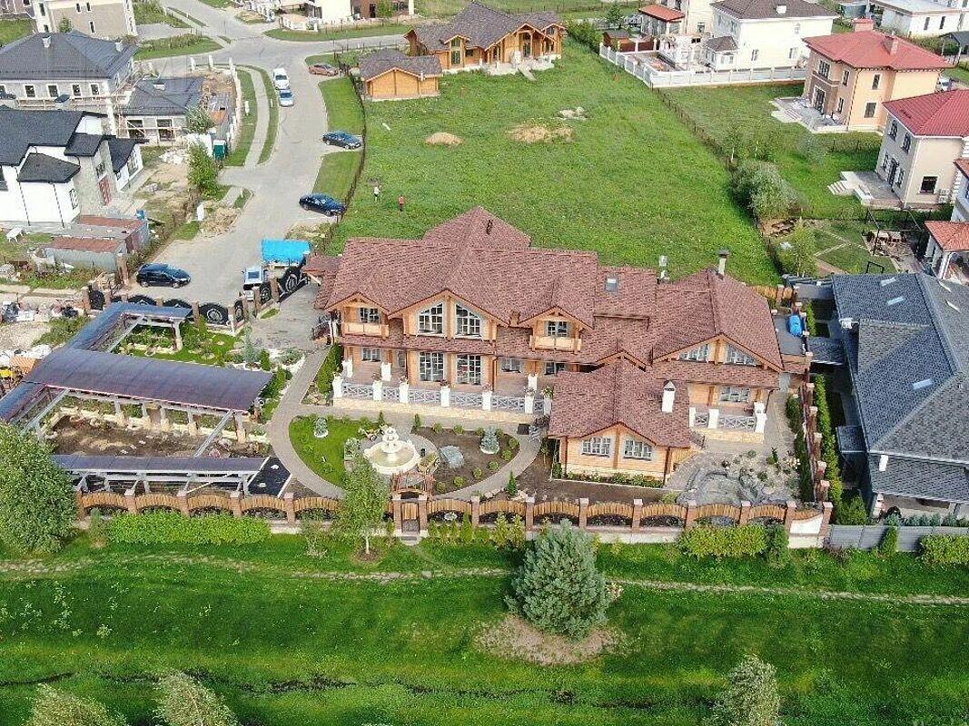 2-этажный коттедж 550 м² с отделкой