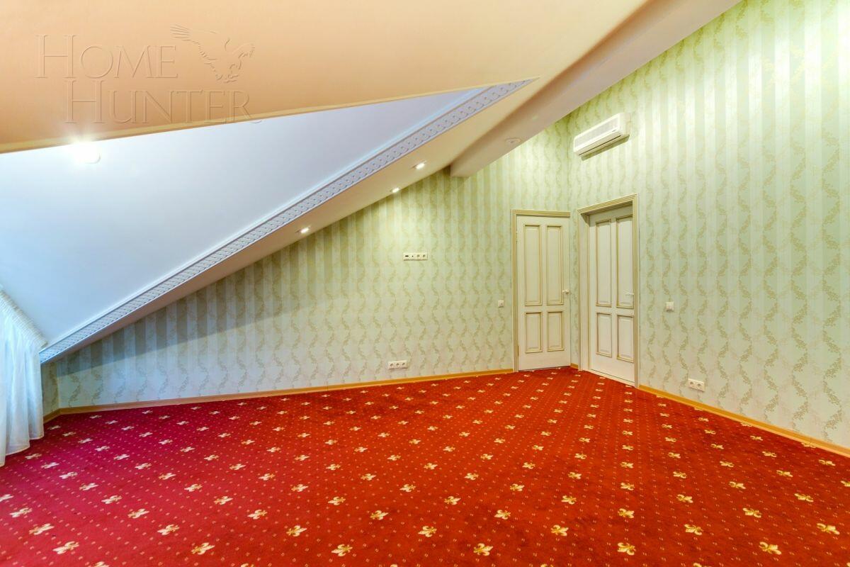 2-этажный таунхаус 385 м² с отделкой