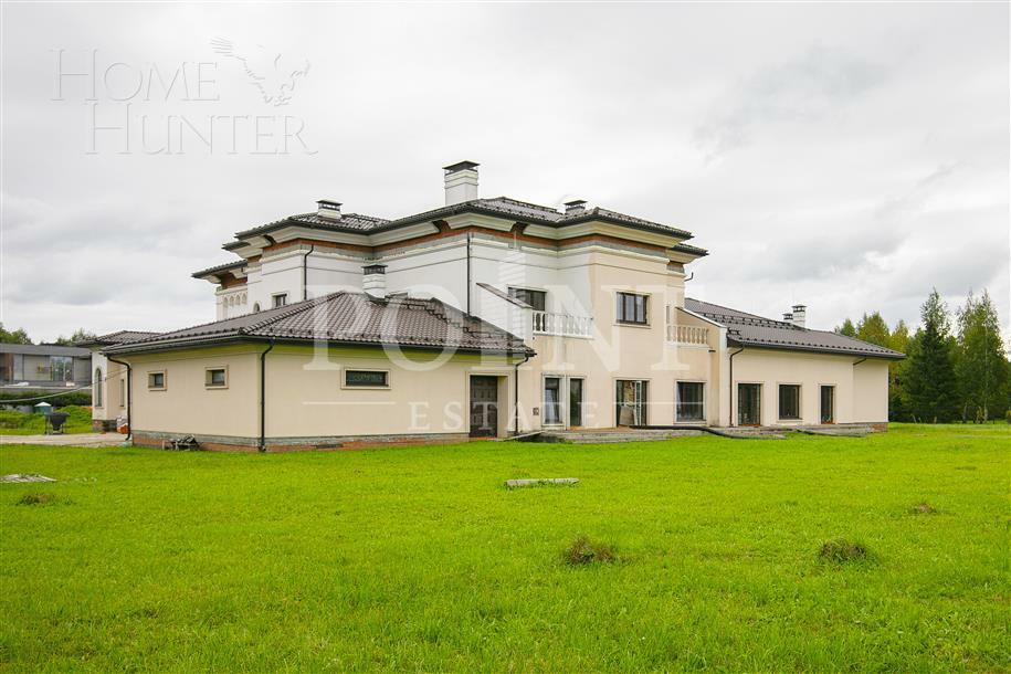 2-этажный коттедж 1 525 м² без отделки