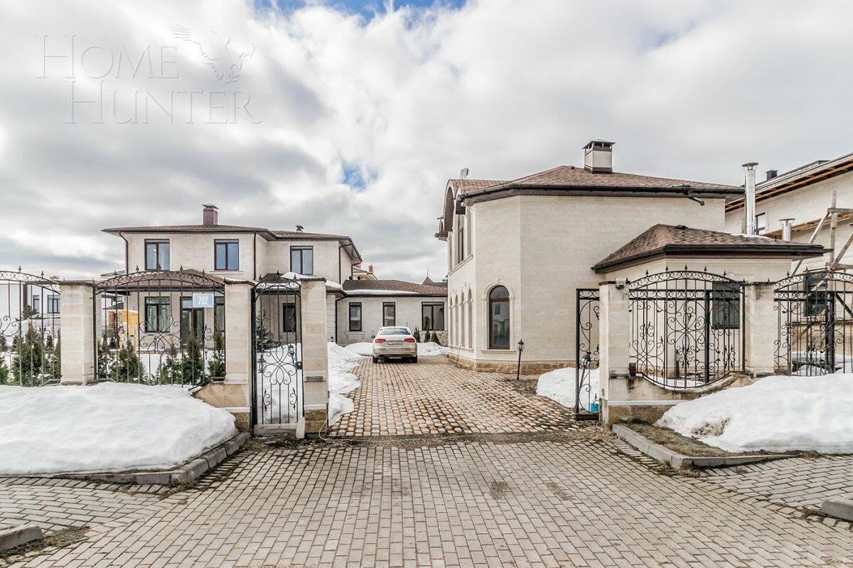 2-этажный коттедж 400 м² с отделкой