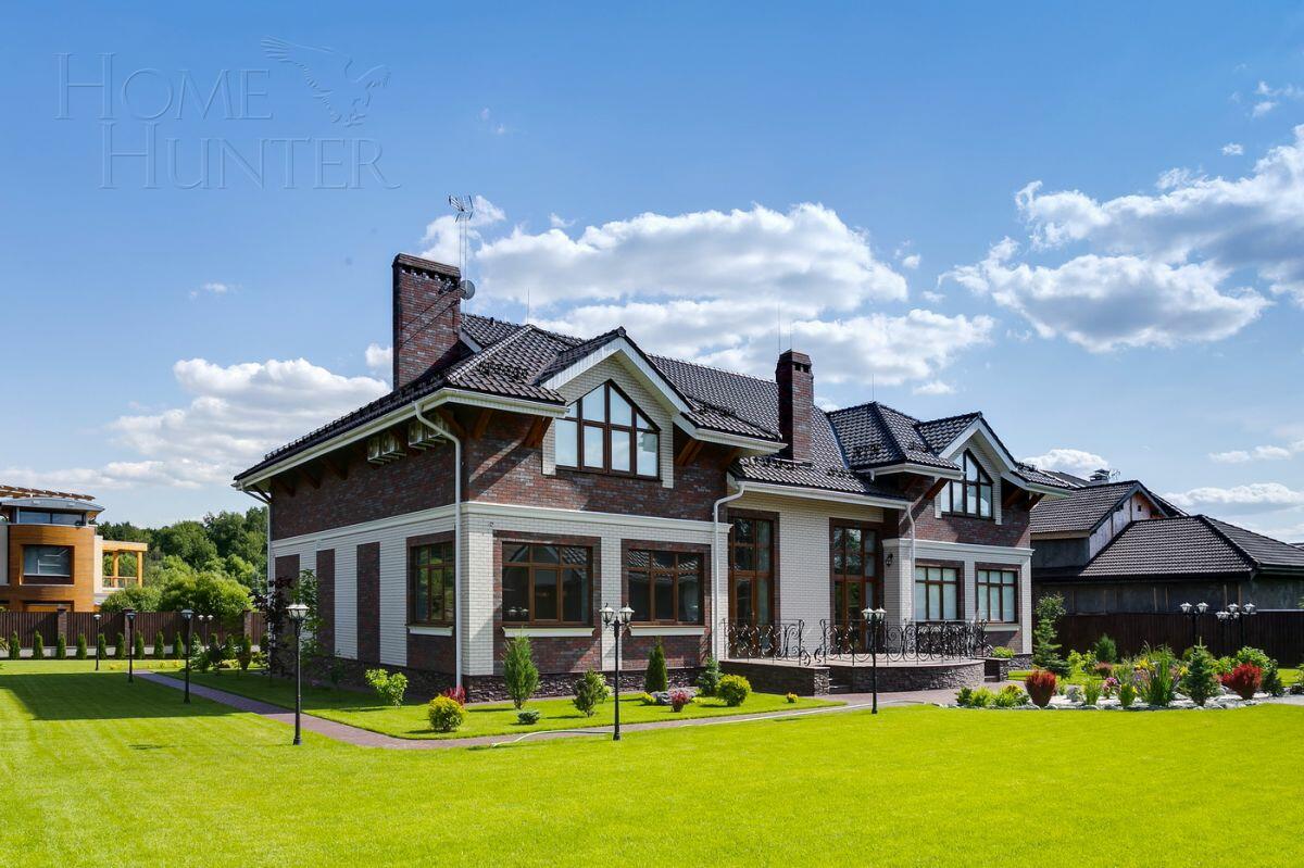 2-этажный коттедж 900 м² с отделкой