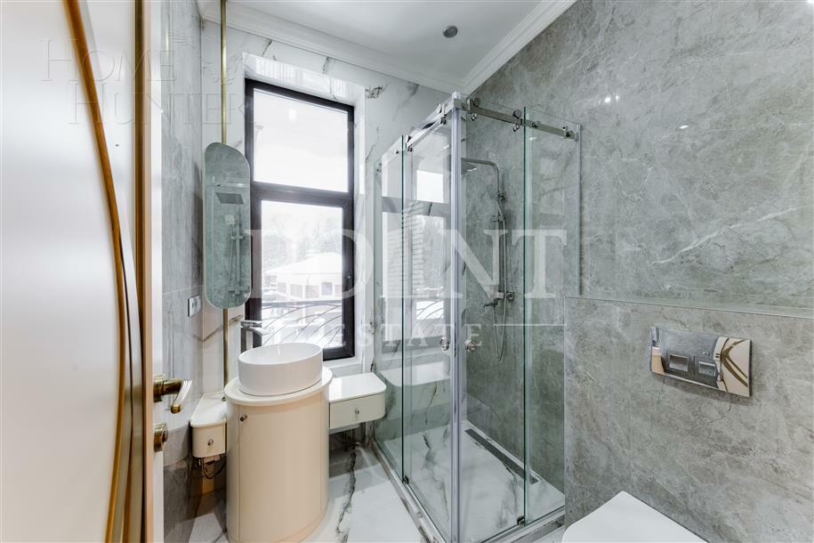 2-этажный коттедж 400 м² с отделкой