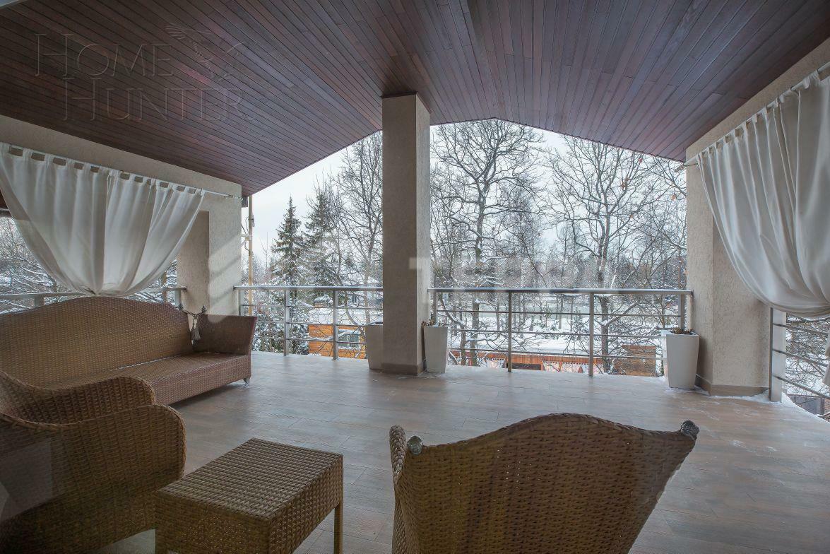 3-этажный коттедж 500 м² с отделкой