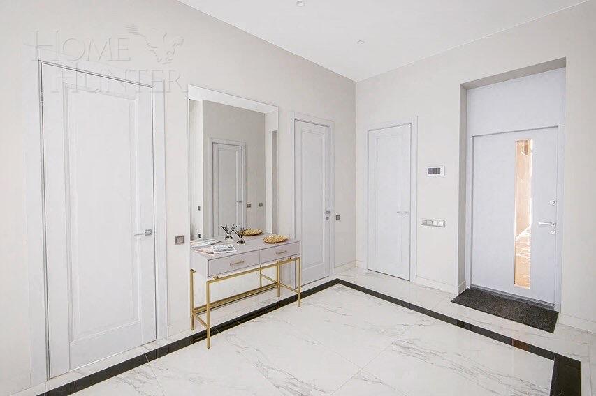 2-этажный коттедж 300 м² с отделкой