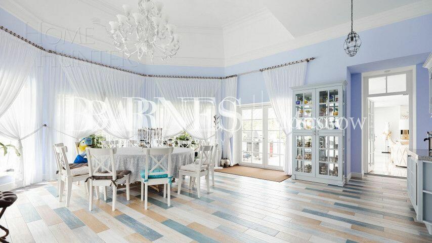 2-этажный коттедж 550 м² с отделкой