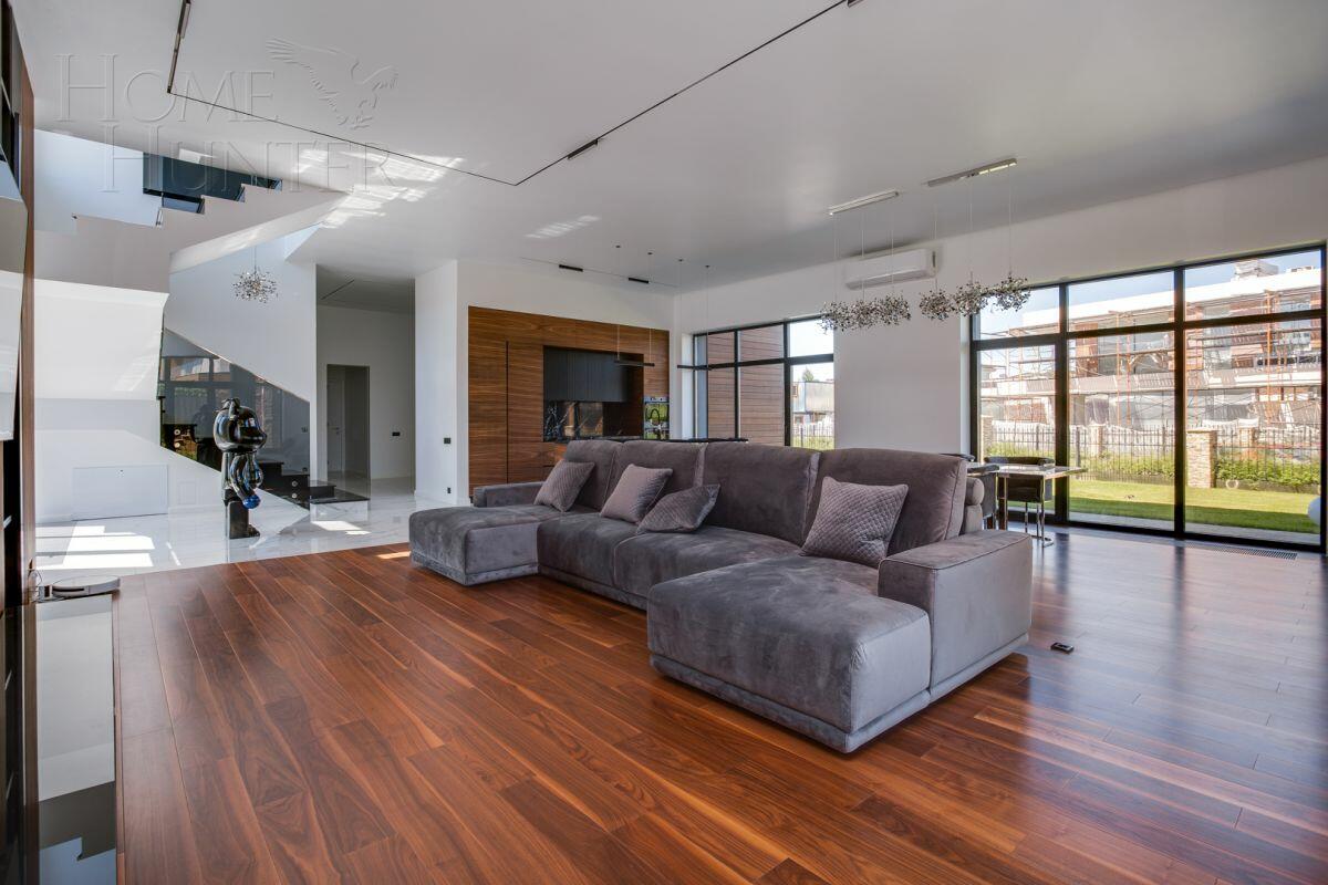 2-этажный коттедж 545 м² с отделкой