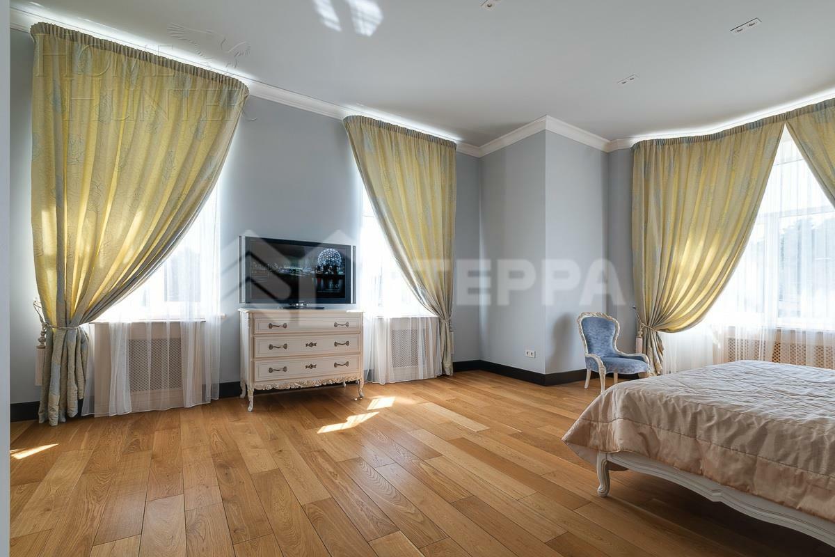 2-этажный коттедж 1 086 м² с отделкой