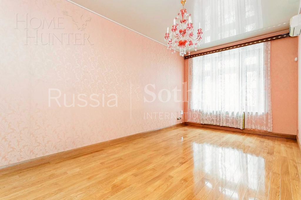 8-КОМН. КВАРТИРА С ОТДЕЛКОЙ 324.6 М² НА 3 ЭТАЖЕ