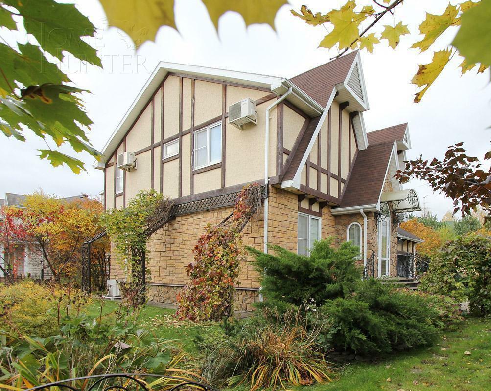 2-этажный коттедж 300 м² с отделкой