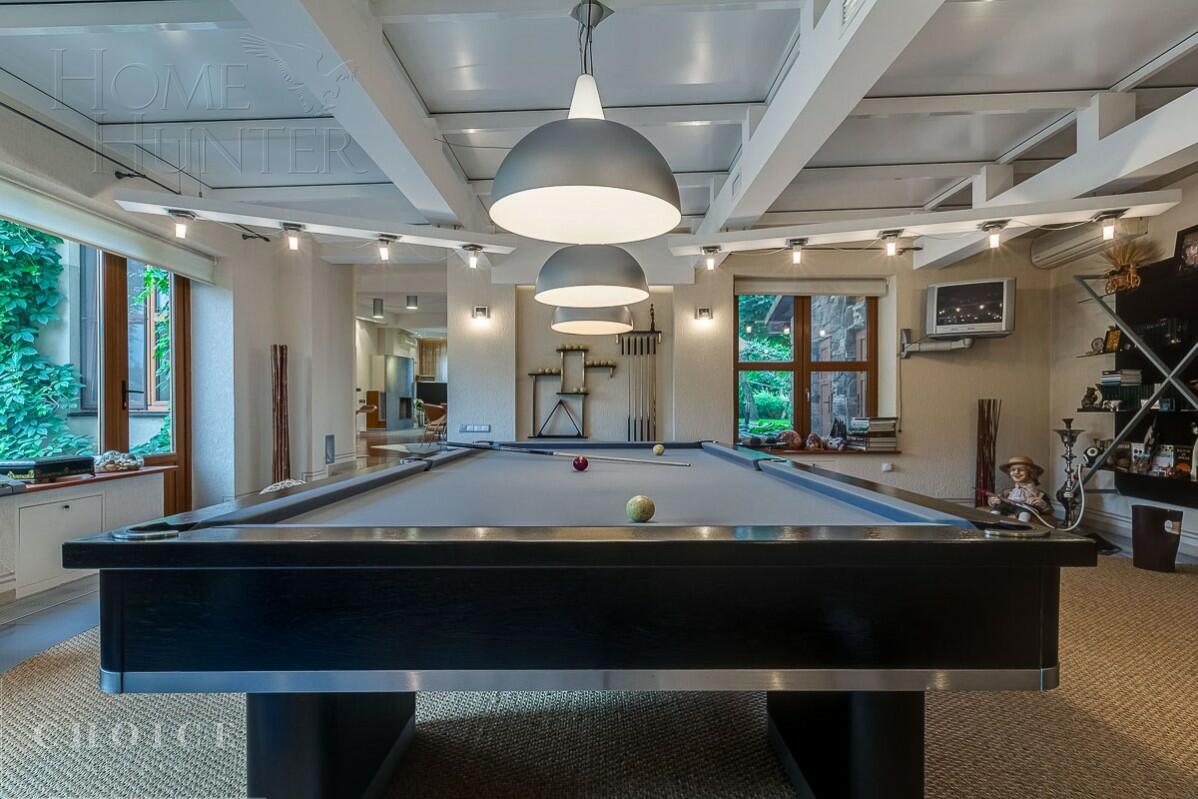 2-этажный коттедж 540 м² с отделкой