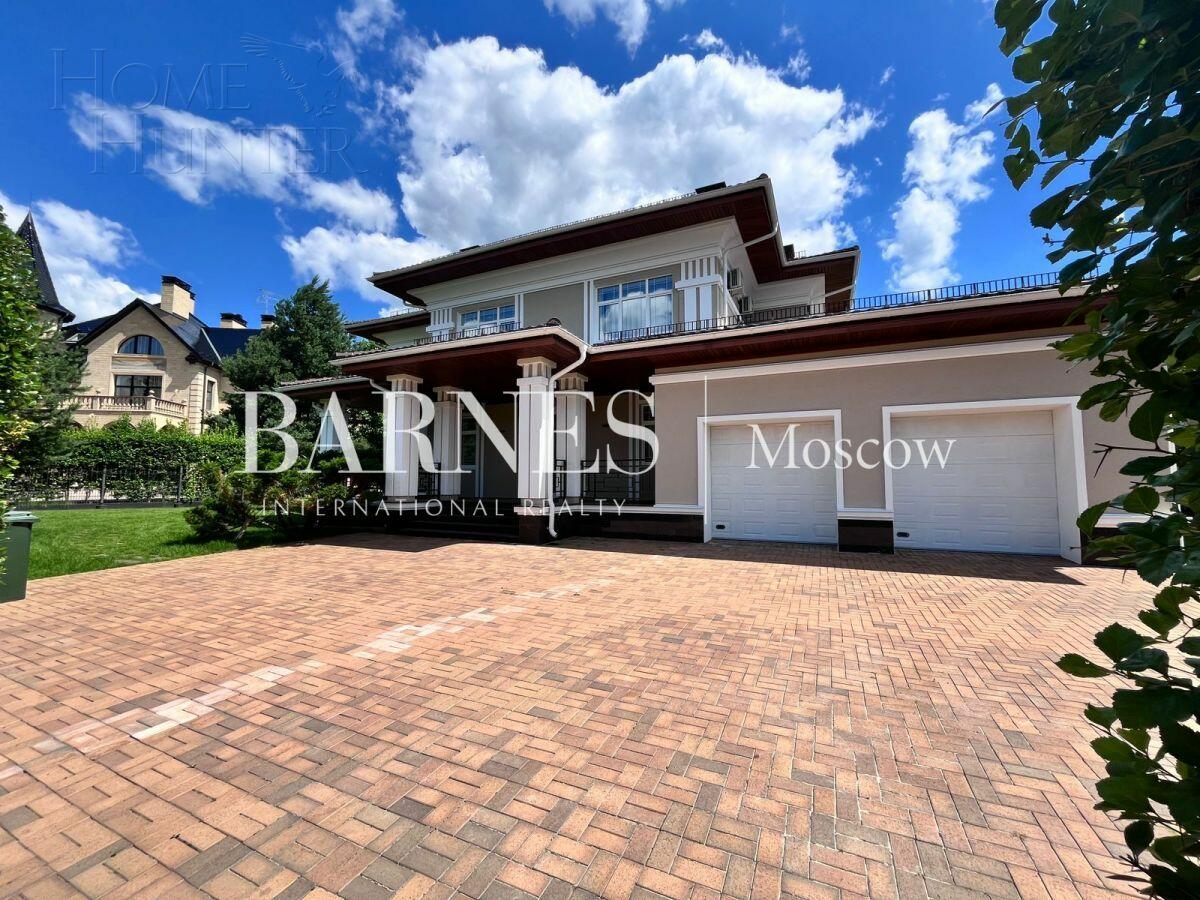 2-этажный коттедж 450 м² с отделкой