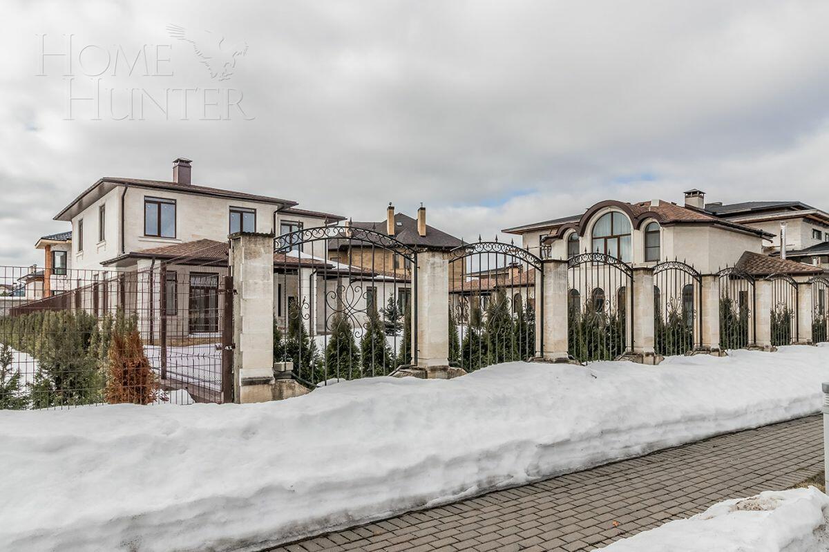 2-этажный коттедж 400 м² с отделкой