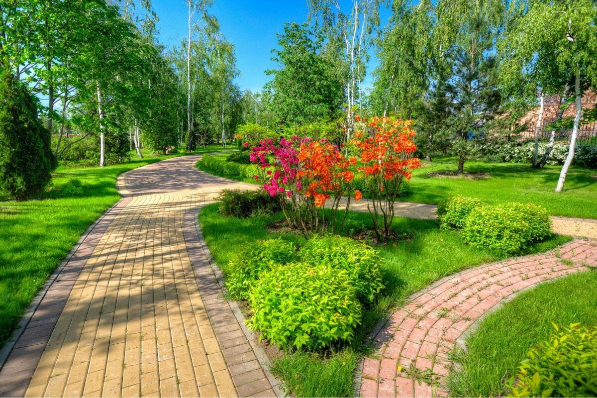 Участок 15 сот. в охраняемом поселке